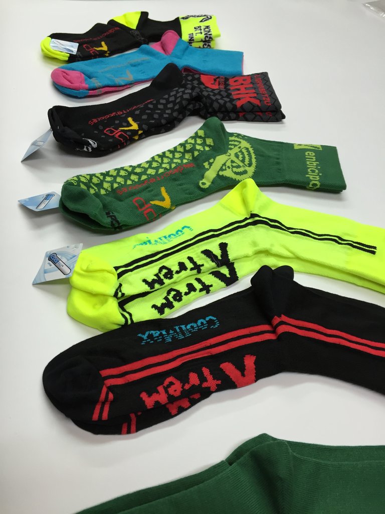 fabricación medias personalizada - fabricante - calcetines fútbol sala